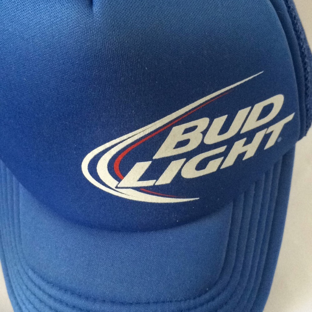 FINAL MARKDOWN New bud light ball cap